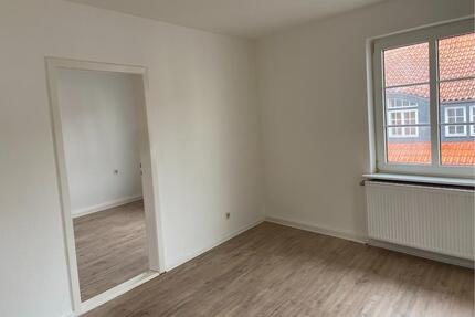 Schöne helle drei Zimmer Wohnung 1. OG Innenstadtnah - Varel