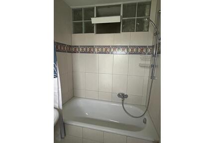 Helle und ruhige 2 Zimmer Wohnung in Köln Sürth zu vermieten - Bonn Bad Godesberg
