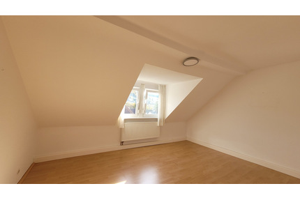 Zimmer Nähe DHBW Mosbach - 350,00&nbsp;EUR Kaltmiete, ca.&nbsp; 24,00&nbsp;m&sup2;&nbsp;Wohnfl&auml;che in Mosbach (PLZ: 74821)