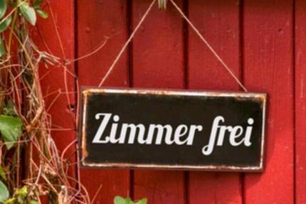 Zimmer zu vermieten ( nur an Frauen ) - Mering