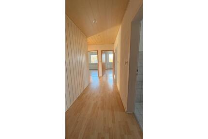 3Zimmer Dachgeschosswohnung in ruhiger Lage von Bochum-Höntrop