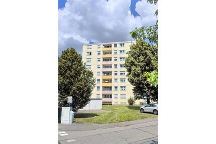 Lassen Sie sich begeistern: modernisierte 3-Zimmer im 4.OG mit Aufzug und Balkon - Leimen