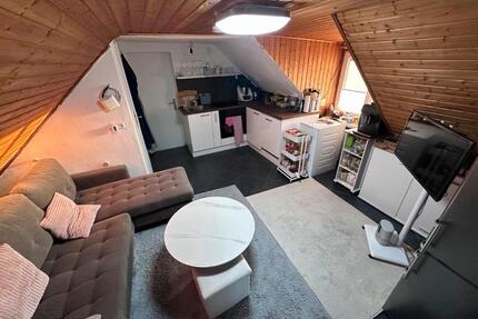 1,5 Zimmer Dachgeschoss - 700,00&nbsp;EUR Kaltmiete, ca.&nbsp; 20,00&nbsp;m&sup2;&nbsp;Wohnfl&auml;che in Unterschleißheim (PLZ: 85716)