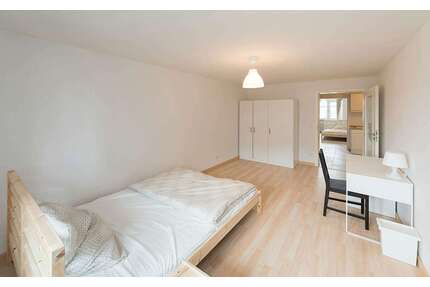 WG-Zimmer in Munich 895,00 € 17 m²