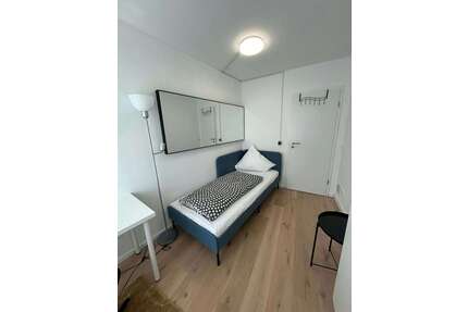 WG-Zimmer in München 750,00 € 10 m²