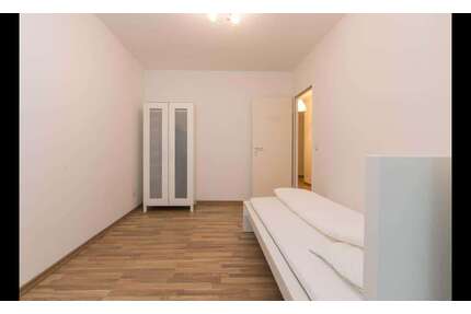 WG-Zimmer in Berlin 760,00 € 13 m²
