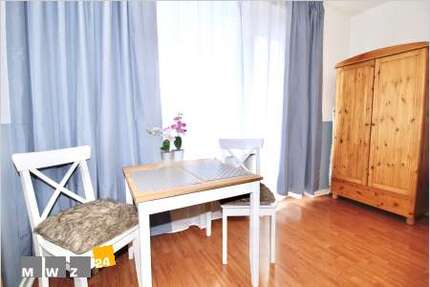 Wohnen auf Zeit in Düsseldorf 900,00 €