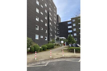 2 Zimmer Wohnung direkt am Helios Klinikum in Velbert mit Balkon