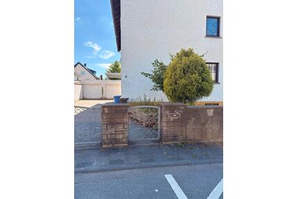 3 Zimmer Wohnung - 1.300,00&nbsp;EUR Kaltmiete, ca.&nbsp; 91,00&nbsp;m&sup2; in Flörsheim am Main (PLZ: 65439)