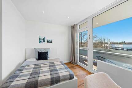 WG-Zimmer in München 925,00 € 13 m²