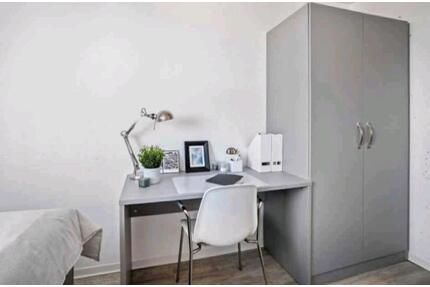 WG Zimmer zu vermieten - 439,00&nbsp;EUR Kaltmiete, ca.&nbsp; 12,00&nbsp;m&sup2; in Ludwigsburg (PLZ: 71634) Eglosheim