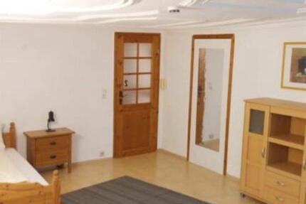 WG 1 Zimmer - 700,00&nbsp;EUR Kaltmiete, ca.&nbsp; 25,00&nbsp;m&sup2; in Leutkirch im Allgäu (PLZ: 88299)