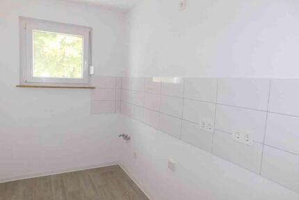 Bezugsfertige 2 Zimmer im Grünen, mit Balkon - Essen Stadtbezirk VIII