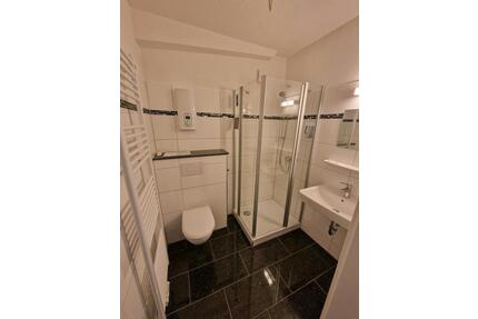 Schöne sanierte 2 Zimmer Wohnung in Mülheim (Bad Altersgerecht) - Mülheim an der Ruhr