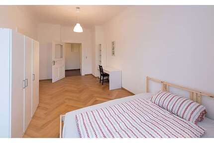 WG-Zimmer in München 910,00 € 18 m²