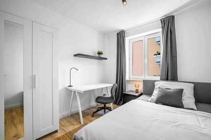 WG-Zimmer in München 985,00 € 11 m²
