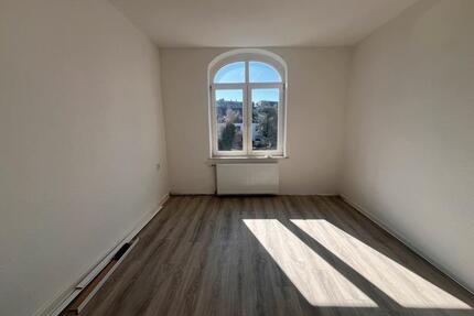 Renovierte zwei Zimmer Wohnung in Duisburg Meiderich zu vermieten