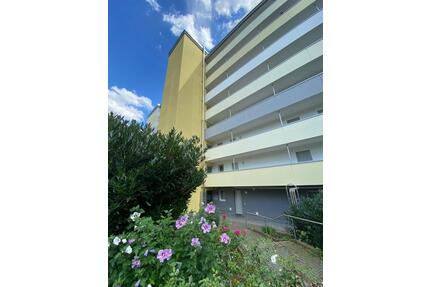 KrayIsinger Feld: Gut geschnittene 2-Zi.-Wohnung mit Sonnenbalkon - Essen Stadtbezirk VII