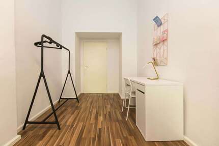 WG-Zimmer in Berlin 620,00 € 15 m²