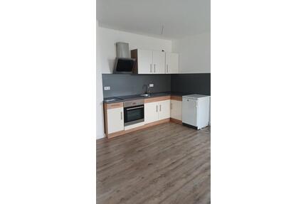 2-Zimmer mit Küche optional - 420,00&nbsp;EUR Kaltmiete, ca.&nbsp; 47,00&nbsp;m&sup2; in Halle (Saale) (PLZ: 06110) Damaschkestraße