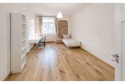 WG-Zimmer in München 845,00 € 14 m²