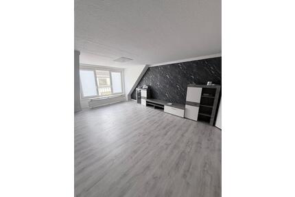 3 Zimmer 85 m2 3.OG DG Innenstsdt - Bremerhaven Mitte