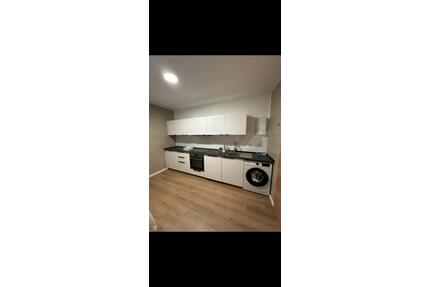 2 Zimmer Wohnung mit EBK in Hochheim ab 01.12.26 - Hochheim am Main