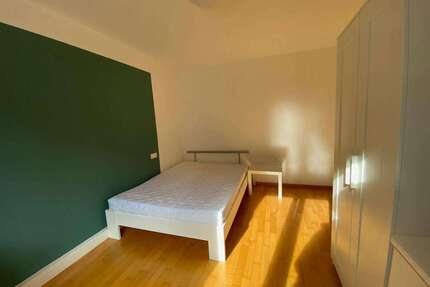 WG-Zimmer in Winnenden 650,00 € 12 m²