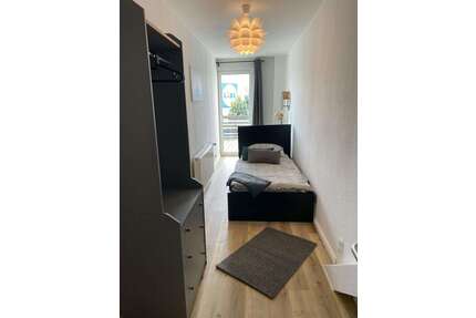 WG-Zimmer in Berlin 610,00 € 17 m²