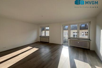 Großzügige 2 Zimmer Wohnung mit Balkon! - Essen Stadtbezirk IV