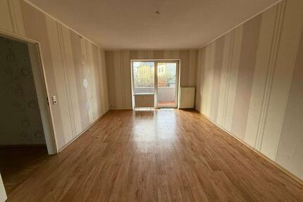 großzügige drei Zimmer Wohnung - 645,00&nbsp;EUR Kaltmiete, ca.&nbsp; 80,71&nbsp;m&sup2; in Lage (PLZ: 32791)
