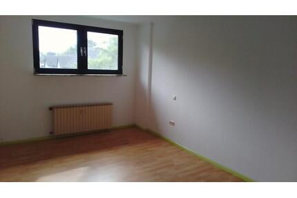 2 Zimmer Wohnung in Moers - 700,00&nbsp;EUR Kaltmiete, ca.&nbsp; 50,00&nbsp;m&sup2; in Moers (PLZ: 47441)