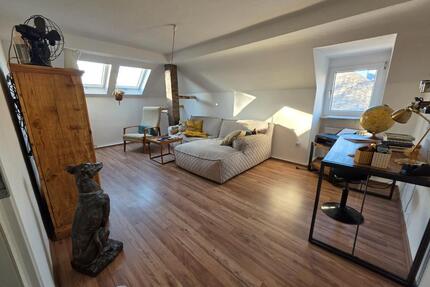 Charmante 3-Zimmer Dachgeschosswohnung in Pfaffendorf - Koblenz Horchheim