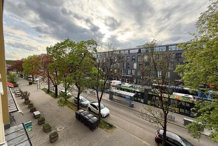 2-Zimmer-Wohnung OHNE EBK direkt am Moosacher Bahnhof - München Ramersdorf-Perlach