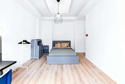 WG-Zimmer in Berlin 730,00 € 17 m²