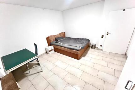 Zimmer zu vermieten - 425,00&nbsp;EUR Kaltmiete, ca.&nbsp; 13,00&nbsp;m&sup2; in Erzhausen (PLZ: 64390)