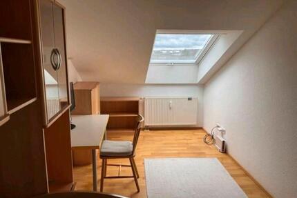 1 Helles Zimmer in 2. WG_ möbliert_Plieningen_gute ÖPNV - Stuttgart Birkach