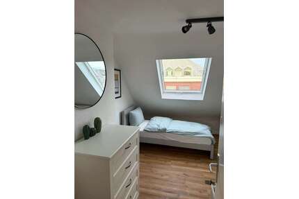 WG-Zimmer in Düsseldorf 699,00 € 15 m²