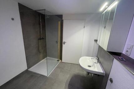 Dillenburg Fußgängerzone helle Wohnung 4 Zimmer Küche Bad