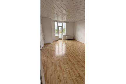 3-Zimmer Dachgeschoßwohnung mit Balkon in Flensburg Mürwik