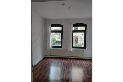 Helle 2 Zimmer Wohnung, Küche, Bad in schöner Lage in BS - Braunschweig Östliches Ringgebiet