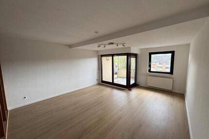 Frisch renovierte 3-Zimmer Wohnung in Recklinghausen Hochlarmark - Herten