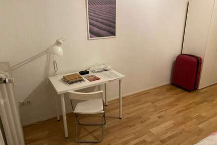 WG-Zimmer in Düsseldorf 590,00 € 12 m²