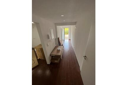 2 Zimmer WG. im Erdgeschoss - 900,00&nbsp;EUR Kaltmiete, ca.&nbsp; 65,00&nbsp;m&sup2; in Kirchardt (PLZ: 74912)