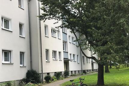 Komfortable 3 Zimmer Wohnung im 2 Obergeschoss in der Ludwig Uhland Straße in Wolfhagen