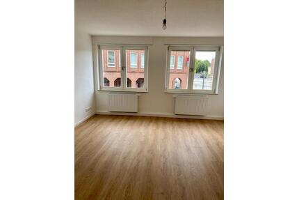 Helle 3-Zimmer Wohnung mit 40qm Terasse im Zentrum von Übach - Übach-Palenberg