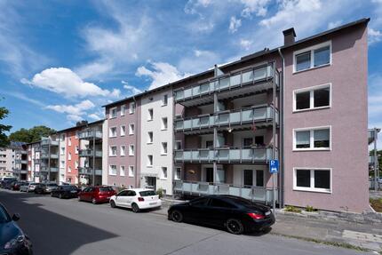 3 Zimmer mit Balkon in Hagen - 551,00&nbsp;EUR Kaltmiete, ca.&nbsp; 76,21&nbsp;m&sup2; in Hagen (PLZ: 58095)