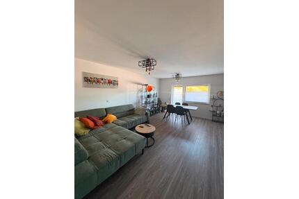 2 Zimmer mit Wohnküche und Balkon 2024 saniert Rösrath Stellplatz