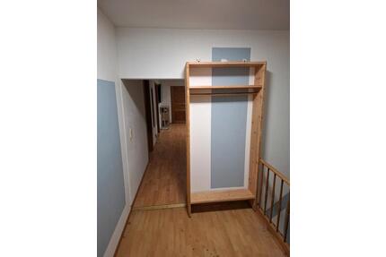 Zimmer in einer 4er‑WG - 400,00&nbsp;EUR Kaltmiete, ca.&nbsp; 150,00&nbsp;m&sup2; in Ober-Ramstadt (PLZ: 64372)