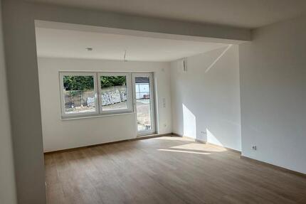 3 Zimmer Wohnung zu vermieten - 1.200,00&nbsp;EUR Kaltmiete, ca.&nbsp; 77,00&nbsp;m&sup2; in Bornheim (PLZ: 53332)